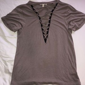 crossed top/ v neck